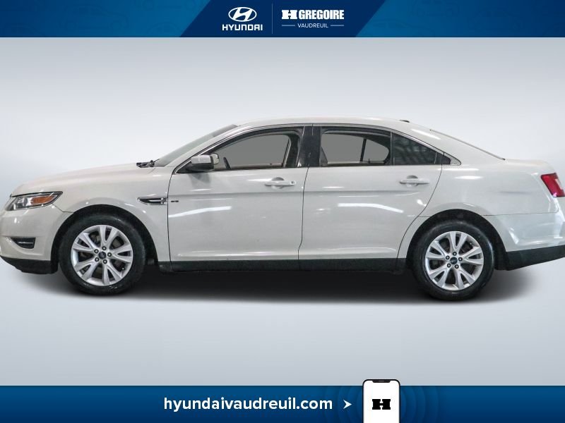 2012 Ford Taurus Saint-Eustache - photo #5