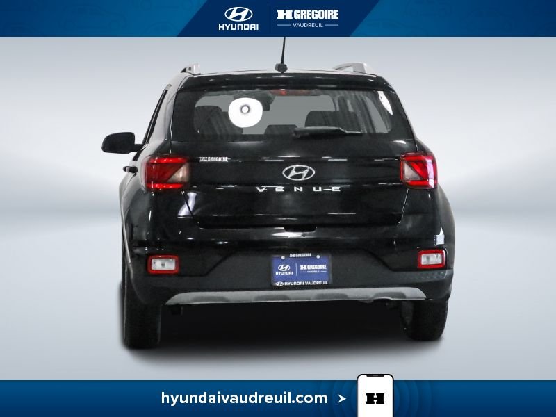 Hyundai Venue 2024 Noir Blainville - photo #7