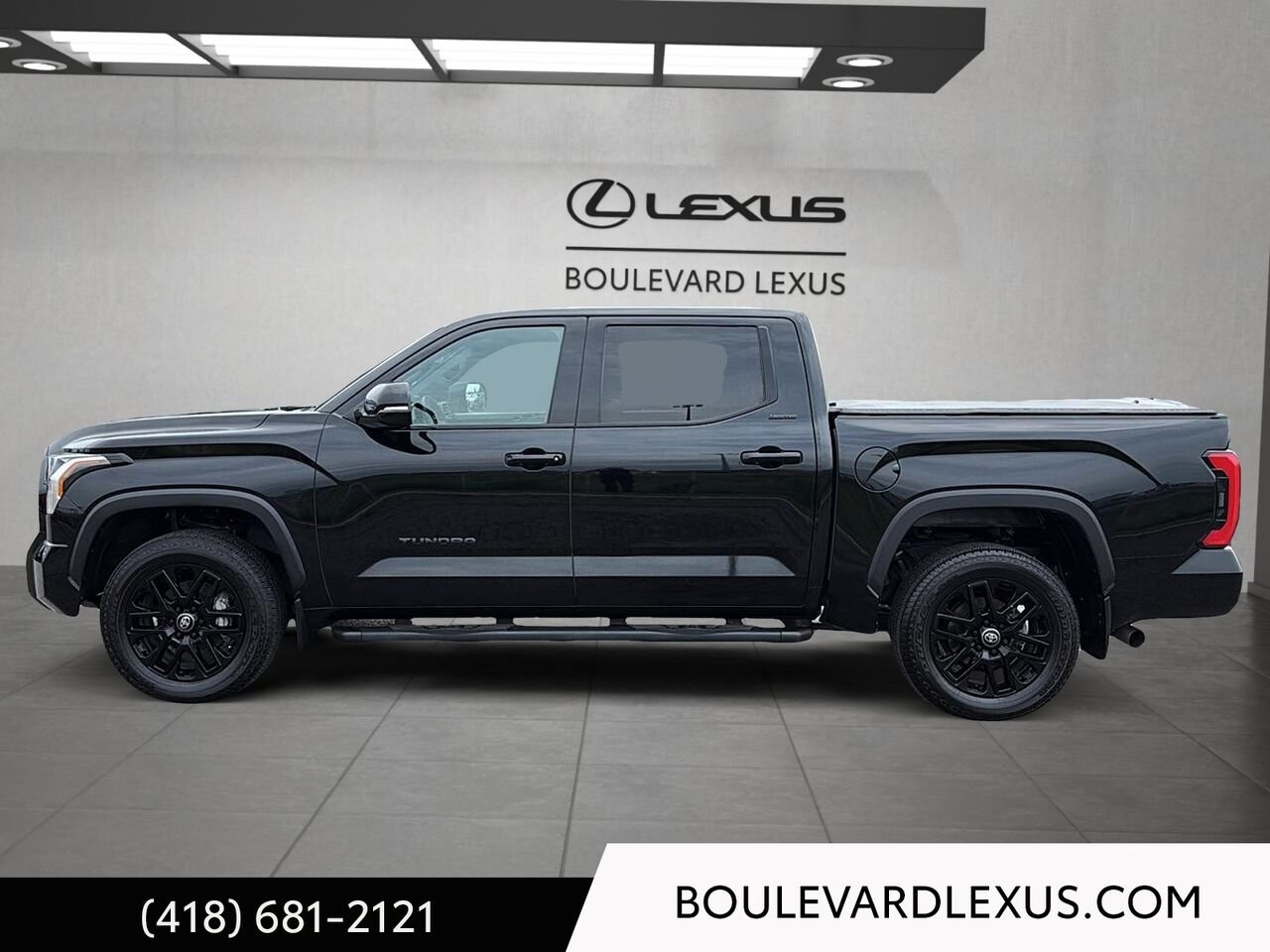 Toyota Tundra 19853A | Limited CrewMax 4x4 2025 Noir Québec - photo #5