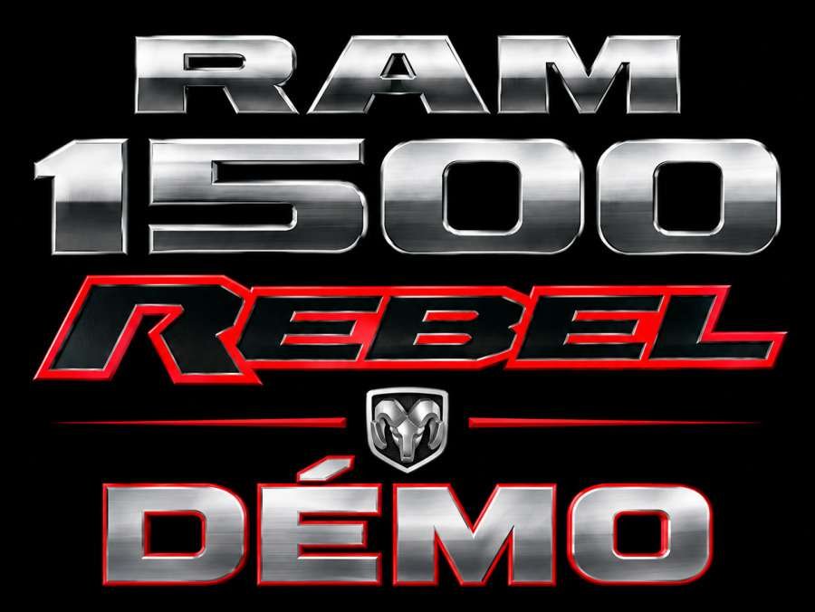 Ram 1500 Rebel cabine d'équipe 4x4 caisse de 5 pi 7 po 2026 Bleu