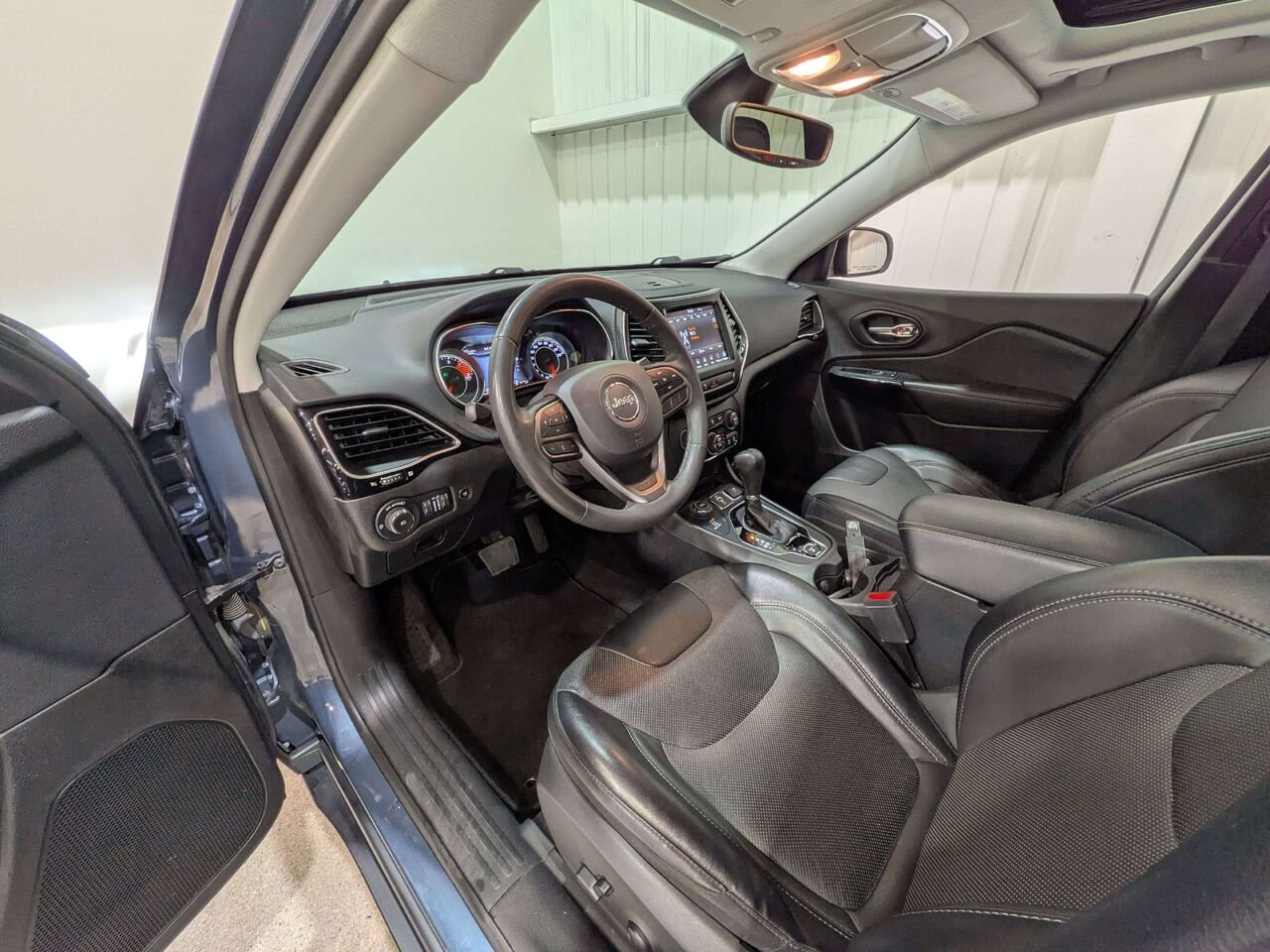 Jeep Cherokee 2022 Bleu Val-David - photo #10