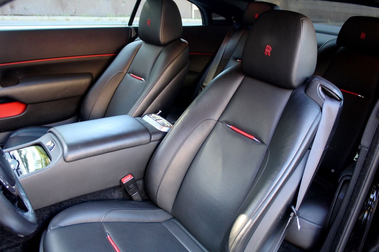 Rolls-Royce Wraith VIN: SCA665C5XKUX87362 2019 Noir Sainte-Rose - photo #7