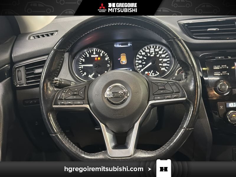 Nissan Qashqai 2017 Orange Saint-Eustache - photo #17