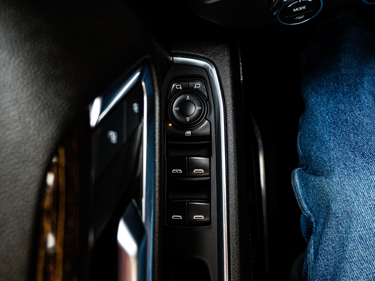 2023 GMC Sierra 1500 4WD Crew Cab 147 Elevation White Sherwood Park - photo #16