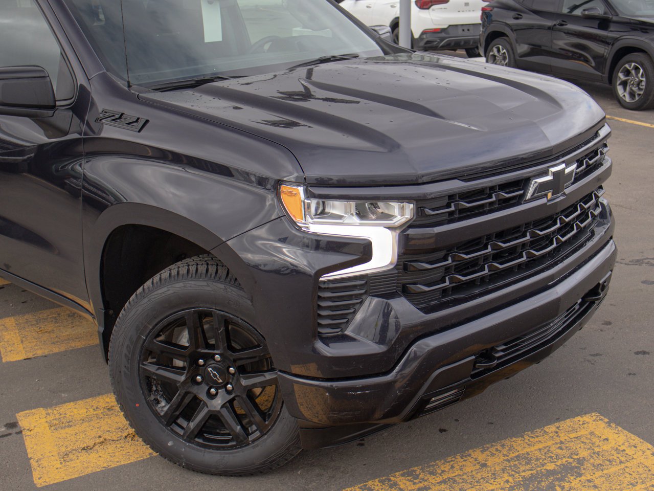 2024 Chevrolet Silverado 1500 4WD Crew Cab 147 RST Grey Sherwood Park - photo #14