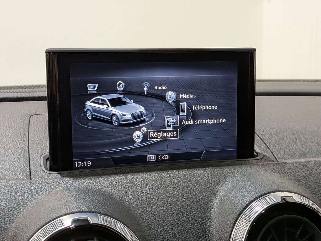 2020 Audi A3 Sedan Progressiv 45 TFSI quattro Black Val-David - photo #19