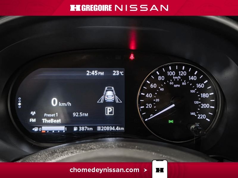 2021 Nissan Kicks Grey Laval - photo #18