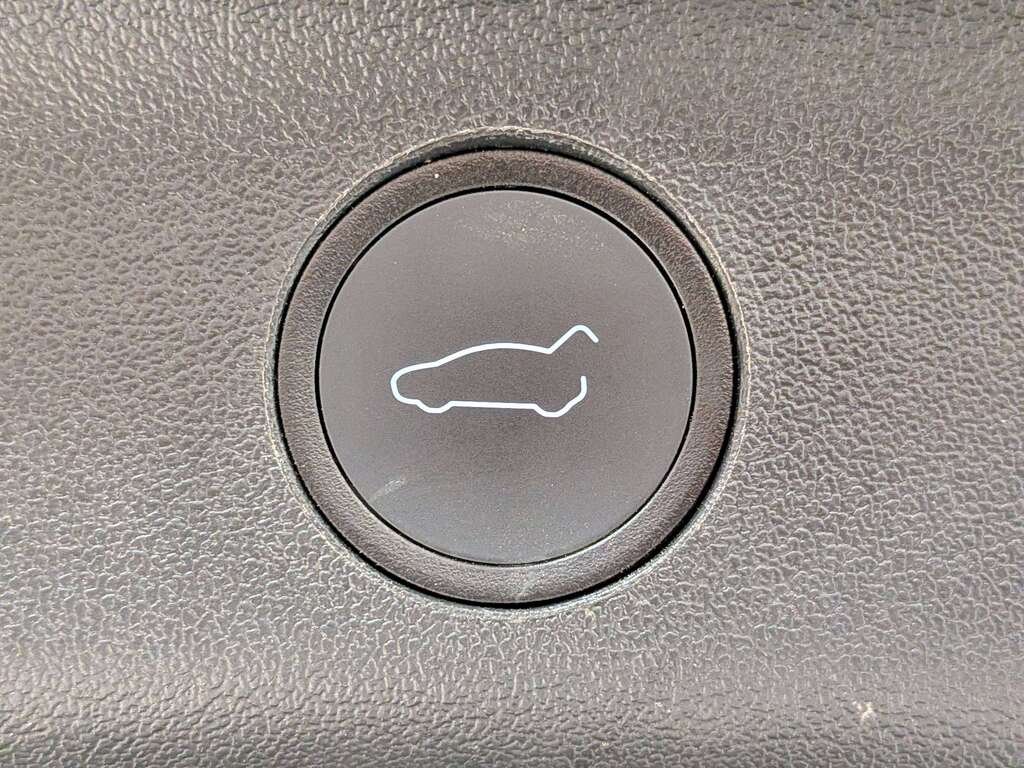 Tesla Model Y RWD 2023 Gris Val-David - photo #9
