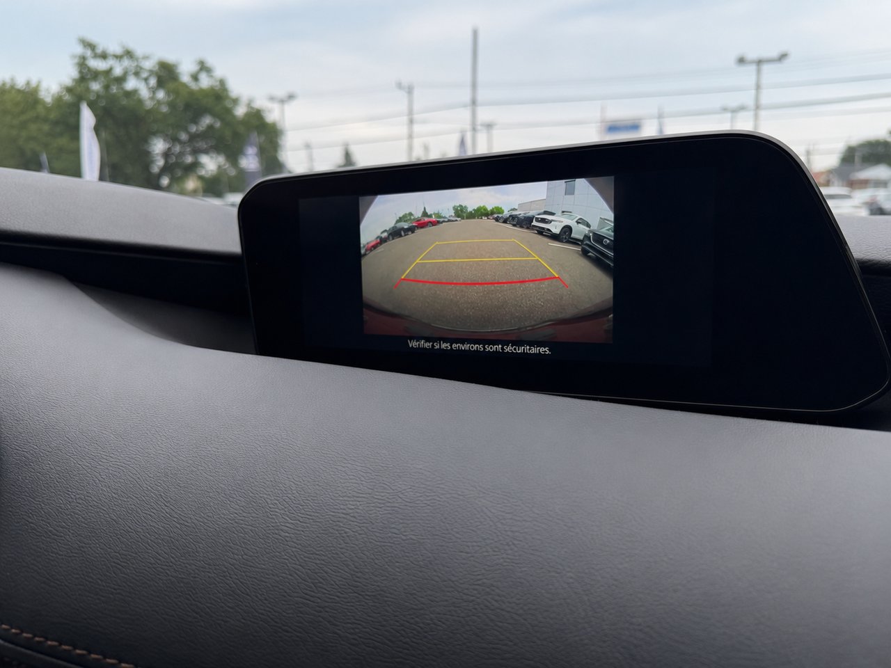 2024 Mazda Mazda3 Red Châteauguay - photo #11