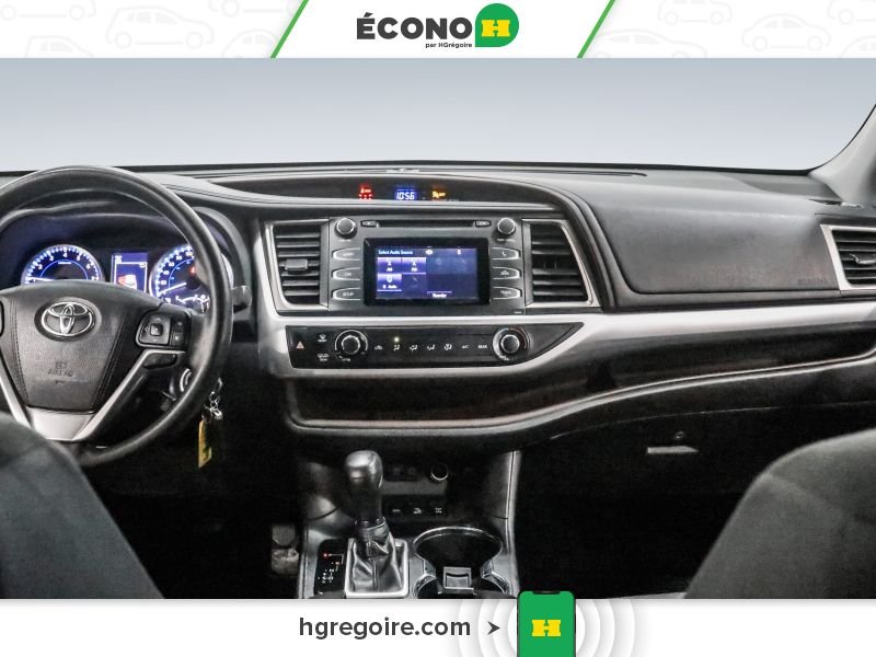 2018 Toyota Highlander Grey Laval - photo #15