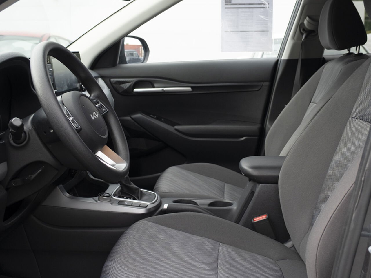 Kia Seltos 2023 Gris Gatineau - photo #10