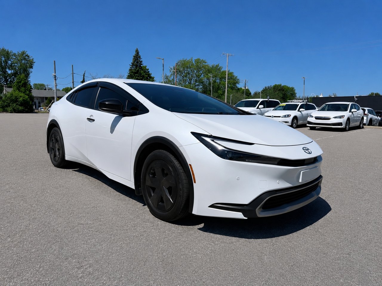 Toyota Prius hybride branchable JAMAIS ACCIDENTÉ / AUTONOMIE COMBINÉ DE PRES DE 980 KM 2025 Blanc Châteauguay - photo #3