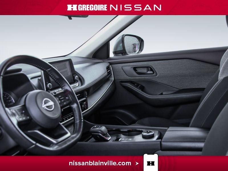 2022 Nissan Rogue Grey Blainville - photo #11