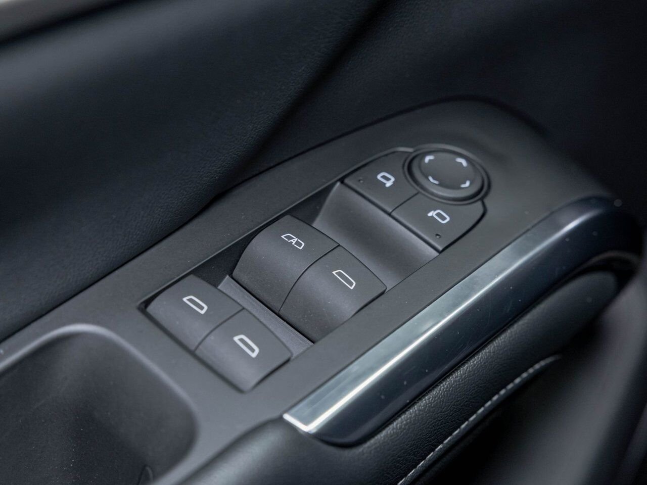 Chevrolet Traverse LT SPORT AWD 7 PLACES *CAM 360* GR REMORQ *CARPLAY 2024 Gris Saint-Jérôme - photo #25