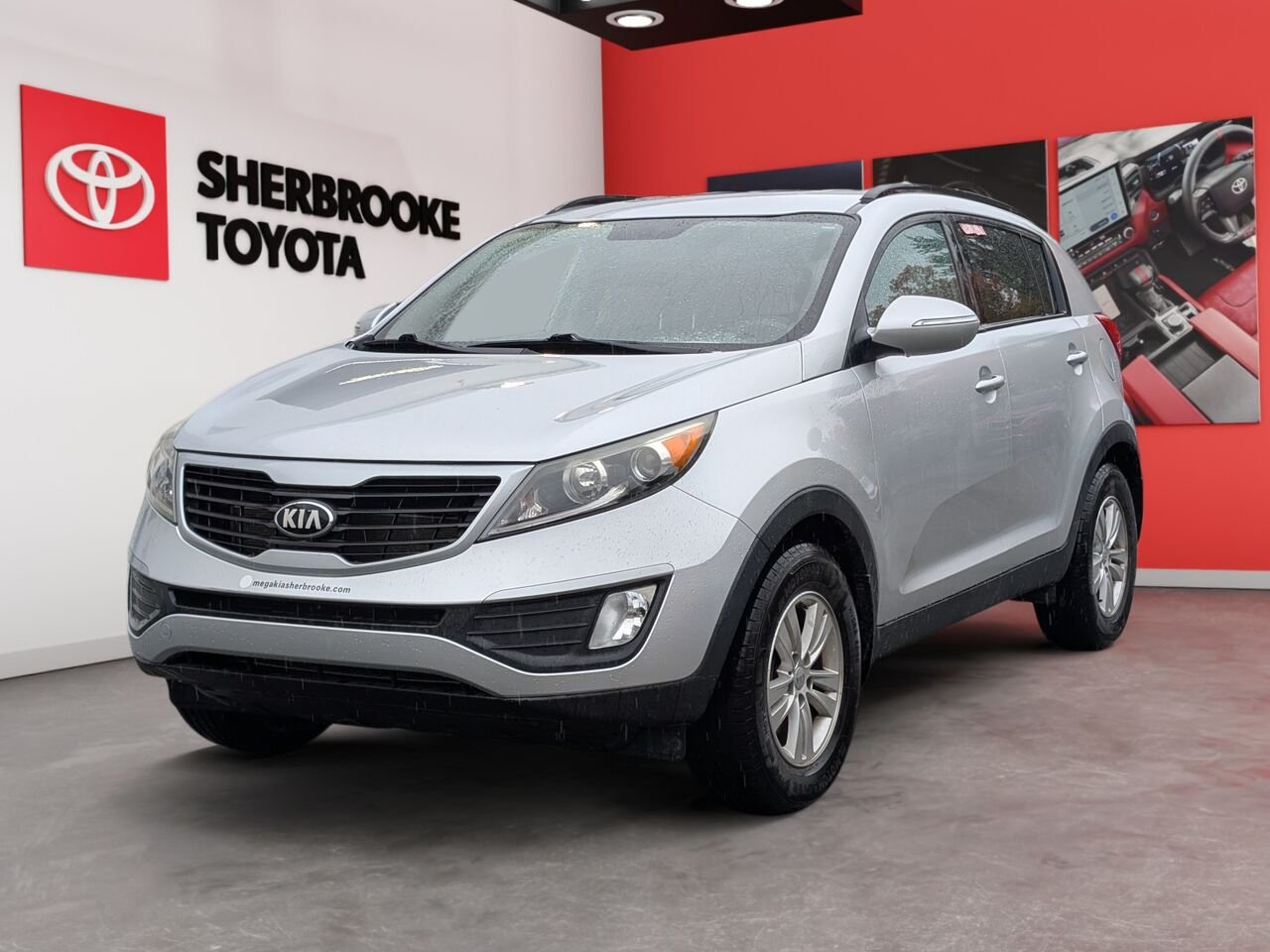 2013 Kia Sportage KNDPB3A29D7353649 Silver Sherbrooke - photo #0