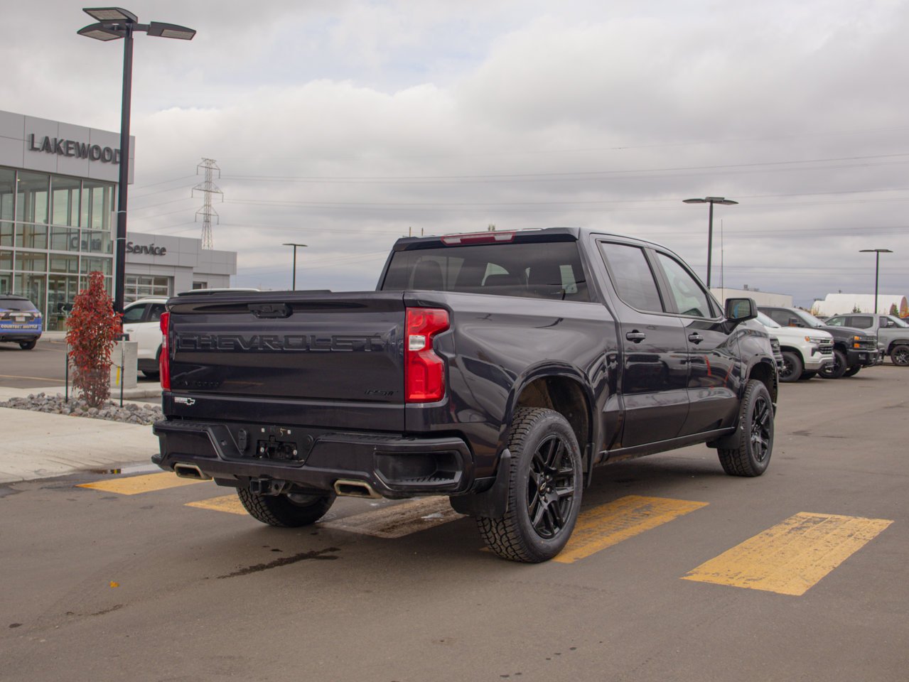 2024 Chevrolet Silverado 1500 4WD Crew Cab 147 RST Grey Sherwood Park - photo #9