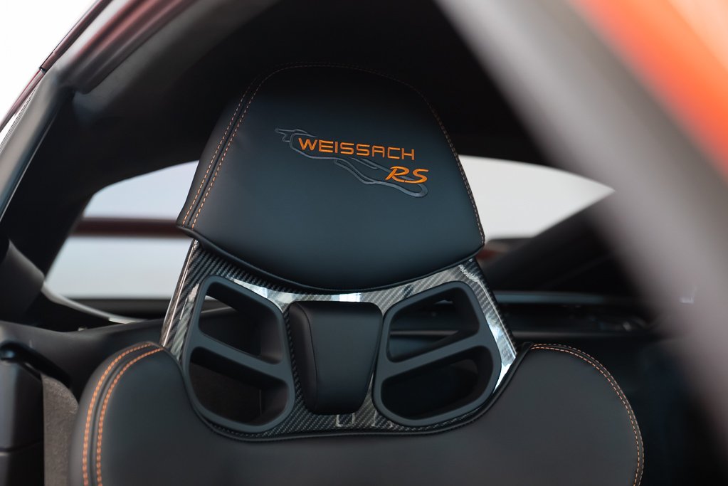 Porsche 718 Cayman GT4 RS // Weissach Package 2025 Orange Kirkland - photo #13