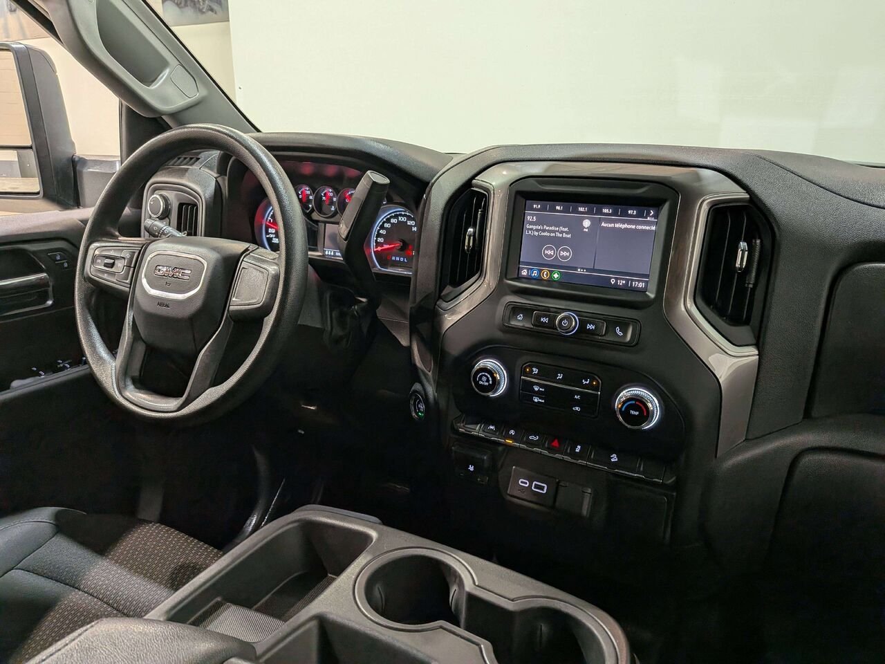 2024 GMC Sierra 1500 4WD Crew Cab 157" Pro Black Val-David - photo #18