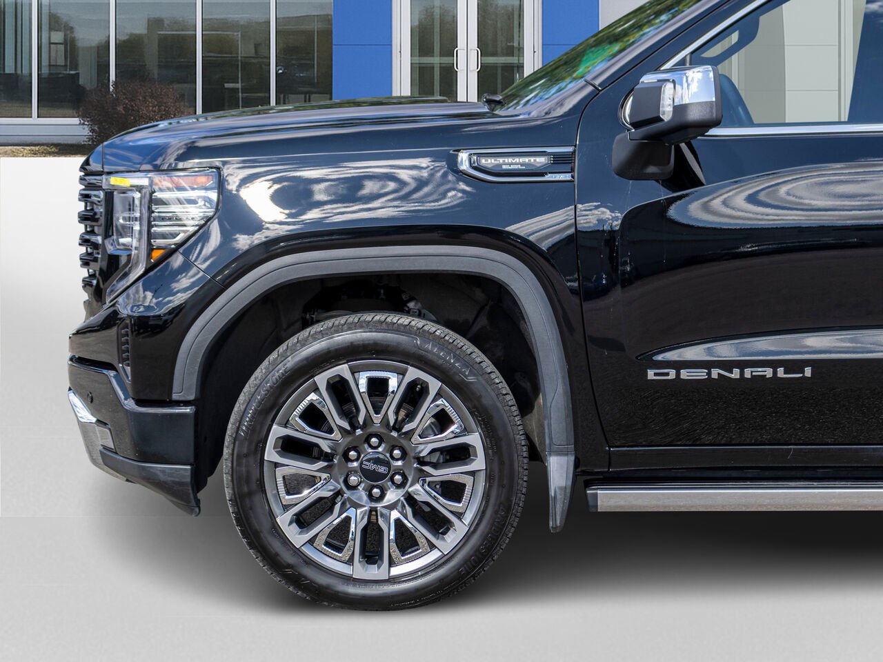 GMC Sierra 1500 Denali Ultimate cabine multiplace 4RM 2025 Noir Châteauguay - photo #42