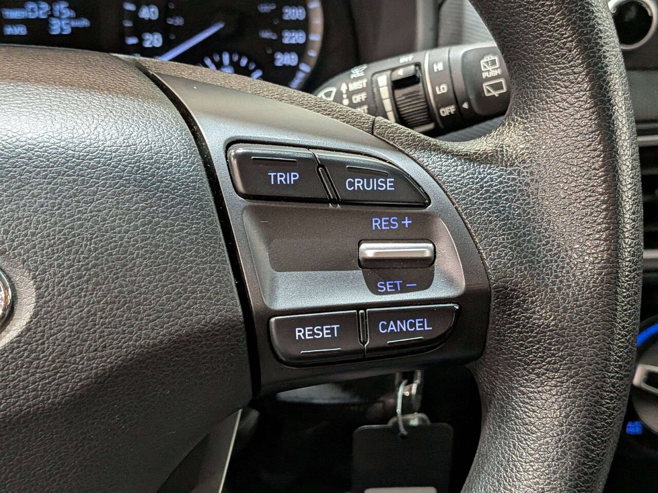 2019 Hyundai Kona 2.0L Essential AWD Grey Val-David - photo #14