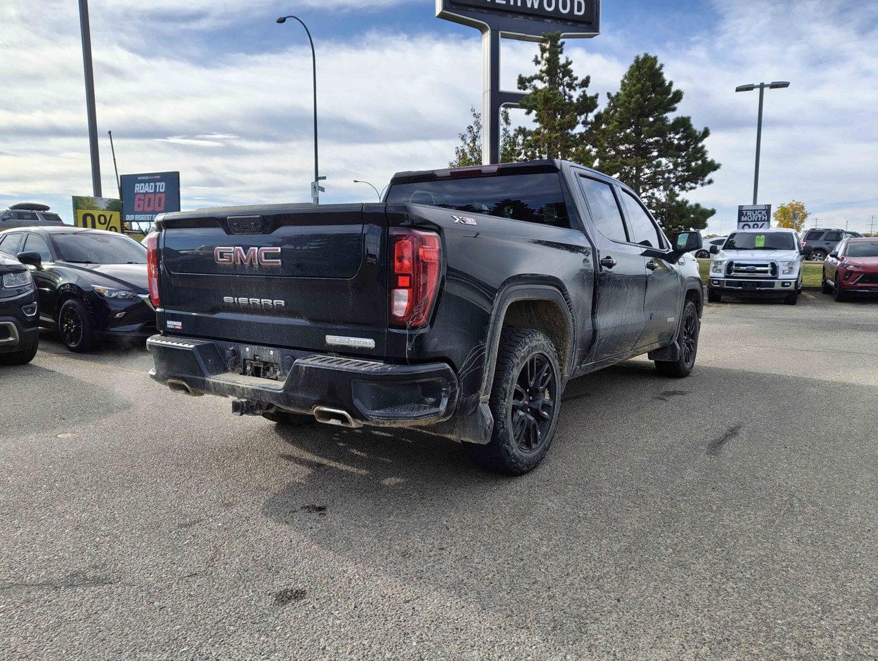 2024 GMC Sierra 1500 4WD Crew Cab 147 Elevation Black Sherwood Park - photo #5