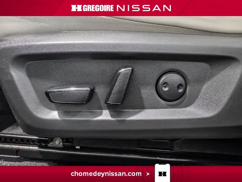 2021 Nissan Rogue Blue Laval - photo #18