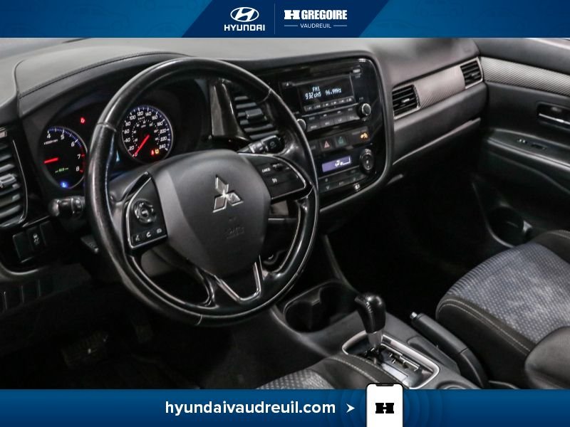 Mitsubishi Outlander 2016 Brun Saint-Eustache - photo #15