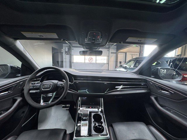 Audi RS Q8 2023 Noir Blainville - photo #9