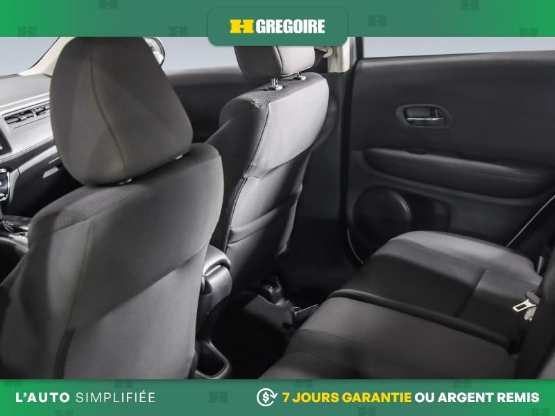 2021 Honda HR-V White Saint-Eustache - photo #21