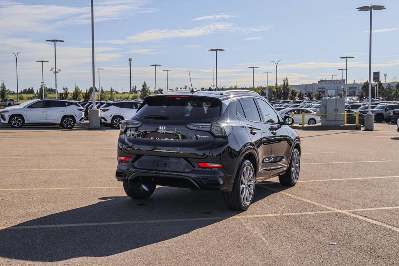 2024 Buick Encore GX AWD 4dr Avenir Black Sherwood Park - photo #8