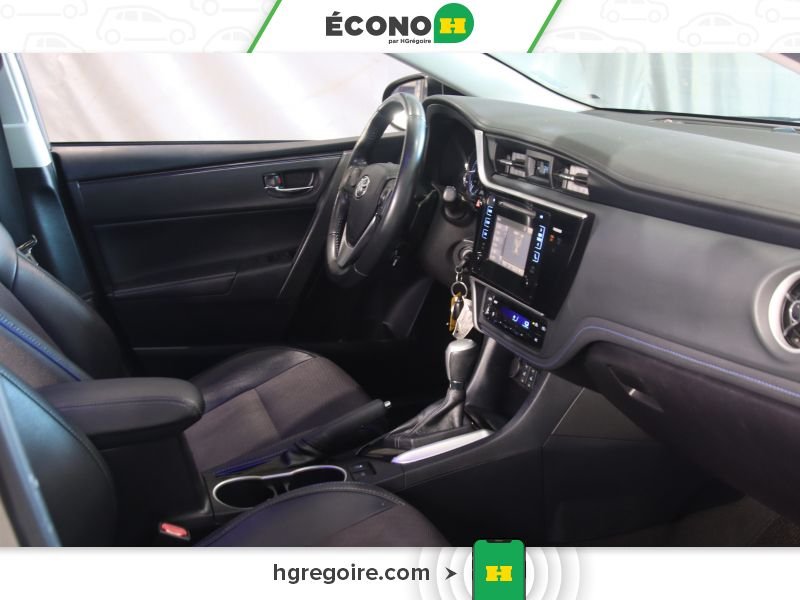 2017 Toyota Corolla Grey Laval - photo #23