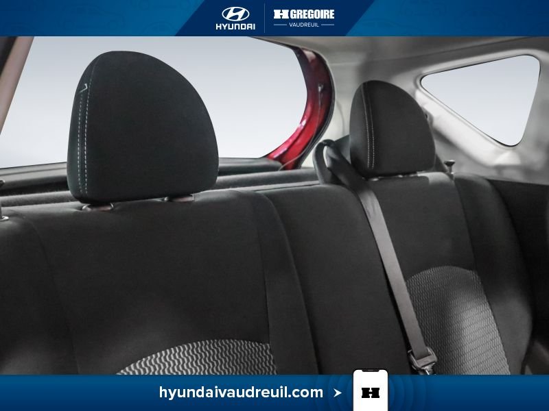2016 Nissan Versa Note Red Blainville - photo #29