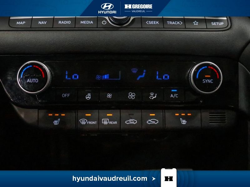 Hyundai Elantra 2025 Blanc Laval - photo #29
