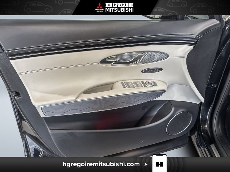 2023 Genesis GV70 Black Laval - photo #12