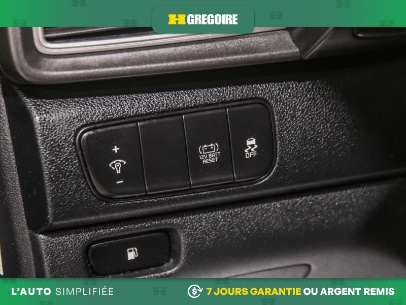2019 Kia Niro Black Laval - photo #16