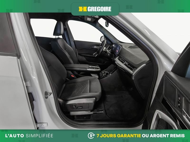 2025 BMW X1 White Laval - photo #20