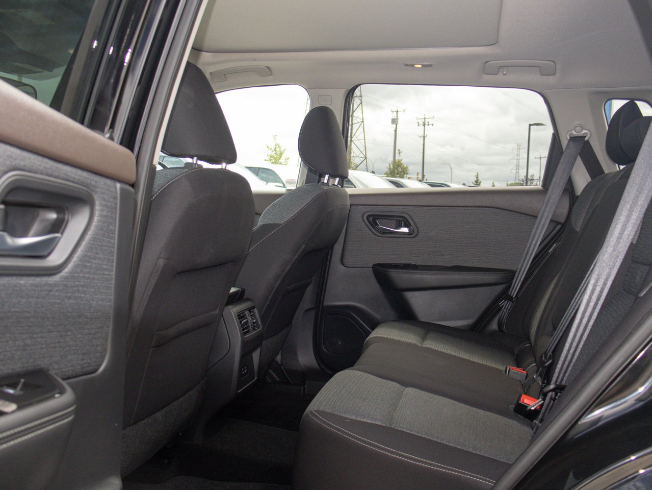2021 Nissan Rogue AWD SV Black Sherwood Park - photo #30