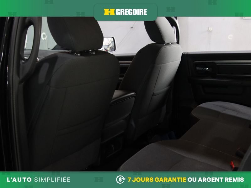 2022 Ram 1500 Black Laval - photo #21