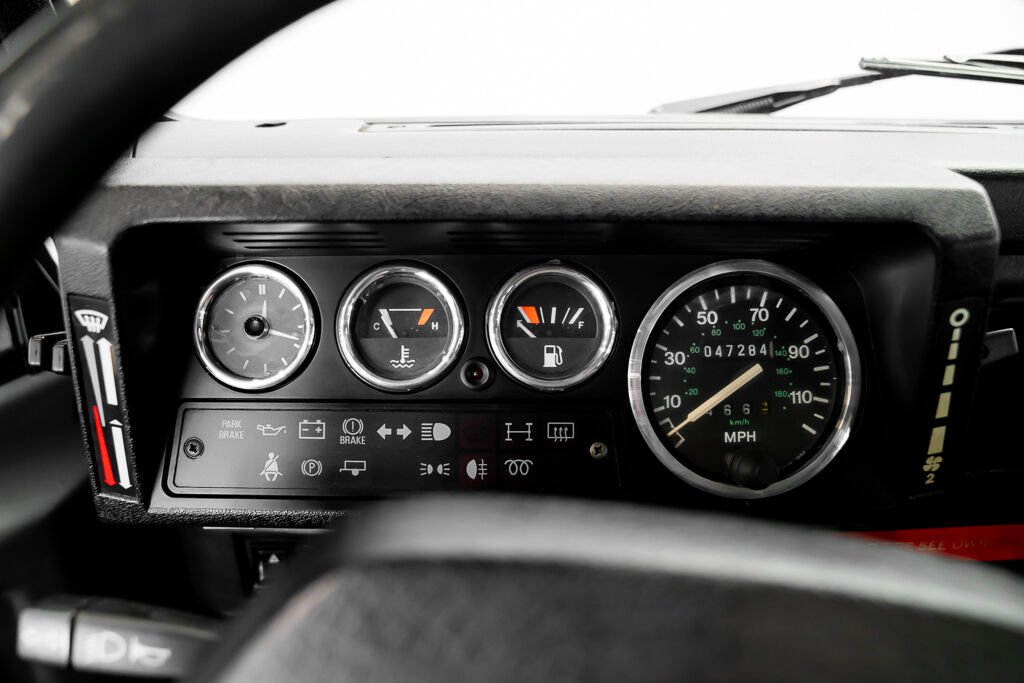 1997 Land Rover Defender Green Montreal - photo #11