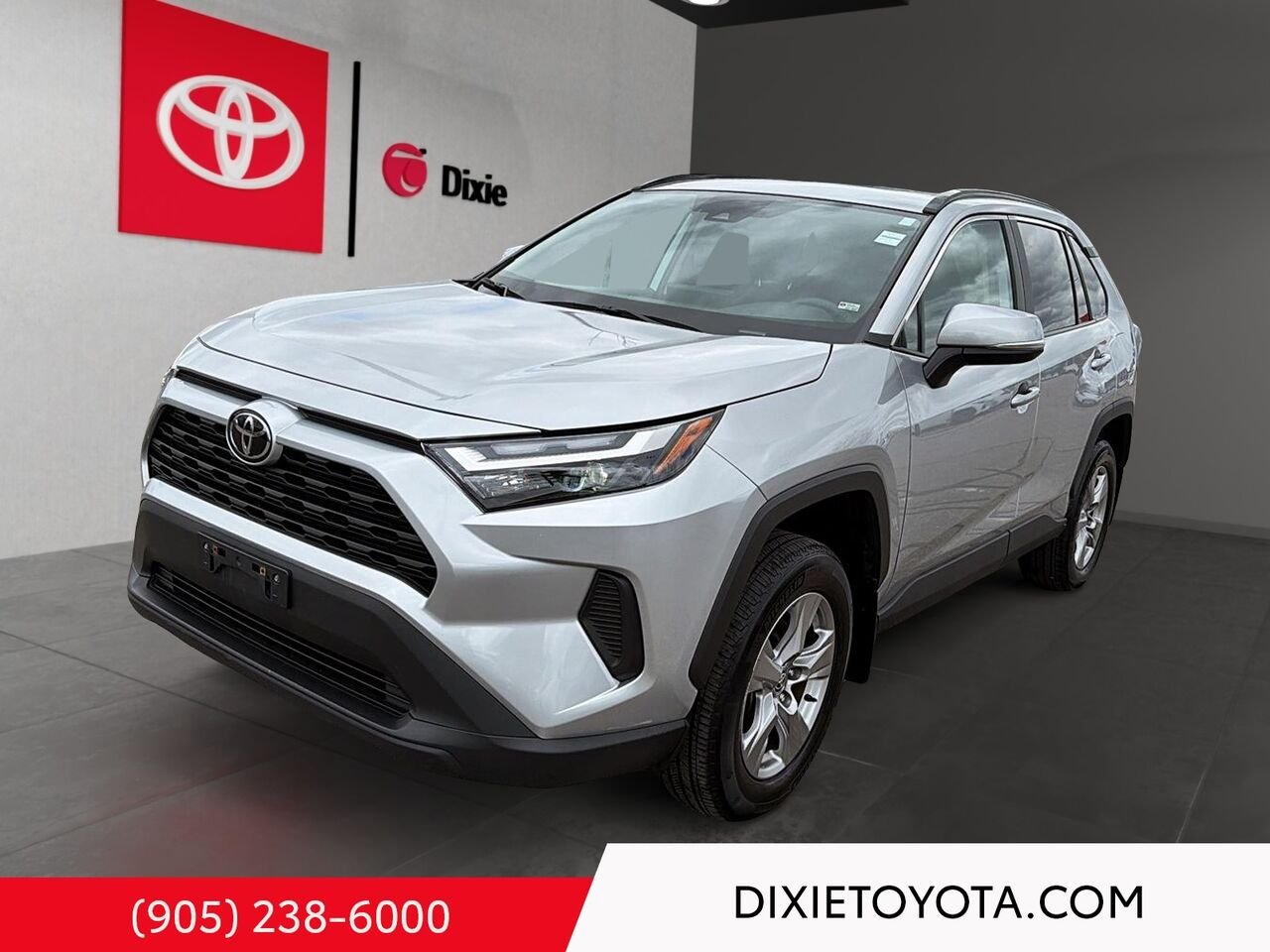 2022 Toyota RAV4 XLE AWD / HEATED SEATS / MOONROOF / ALLOY WHEELS / CARPLAY AND ANDROID AUTO Silver Sky Metallic Mississauga - photo #0