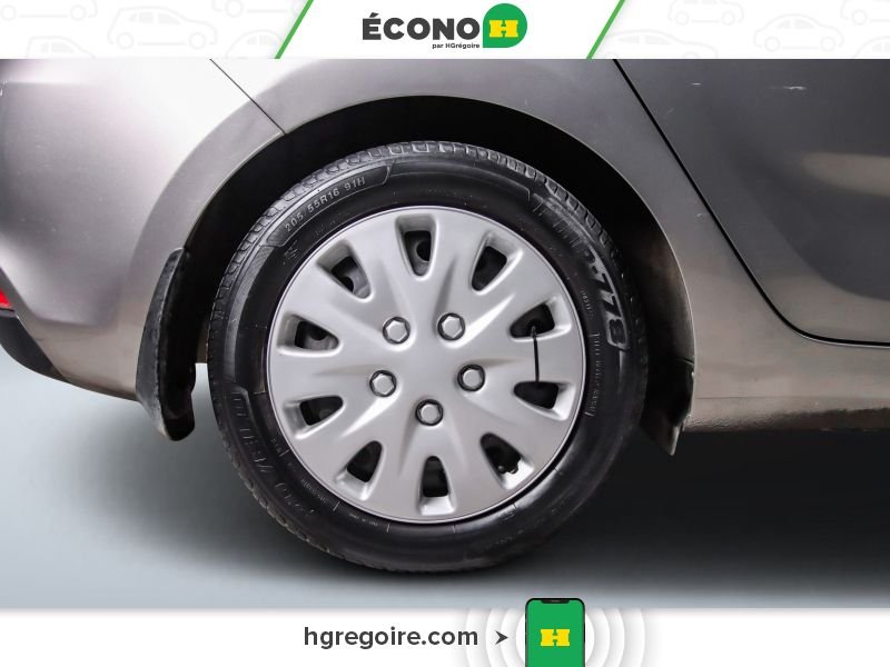 2015 Kia Rondo Grey Saint-Eustache - photo #20