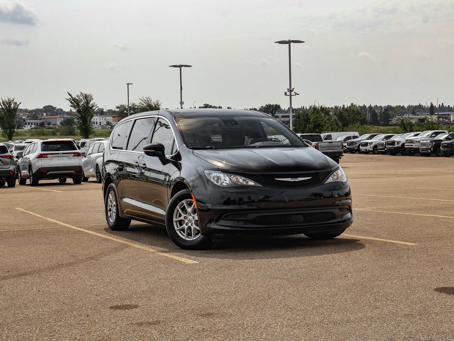 2025 Chrysler Grand Caravan 2025 Black
