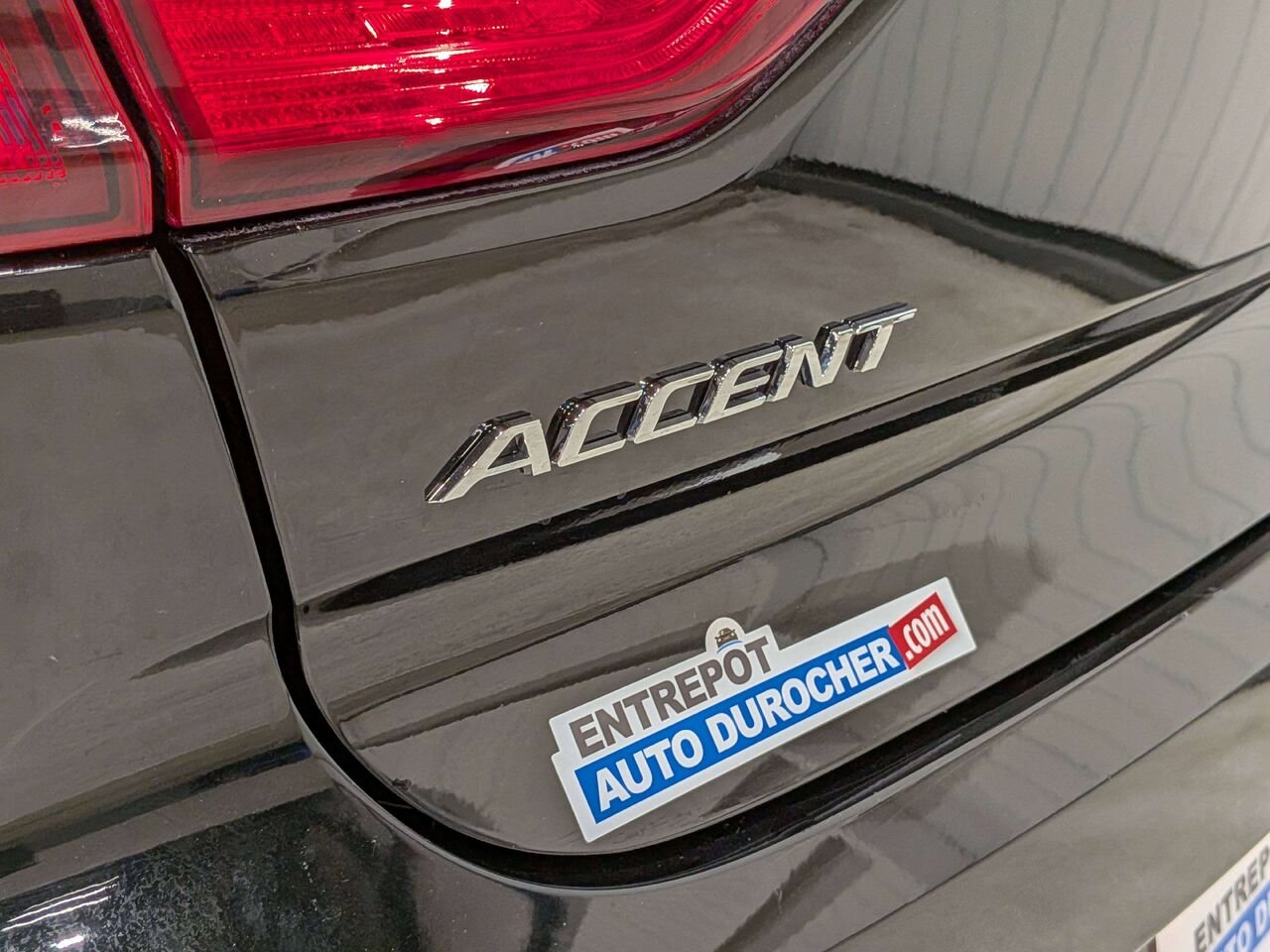2020 Hyundai Accent 5 Door Preferred IVT Black Val-David - photo #33