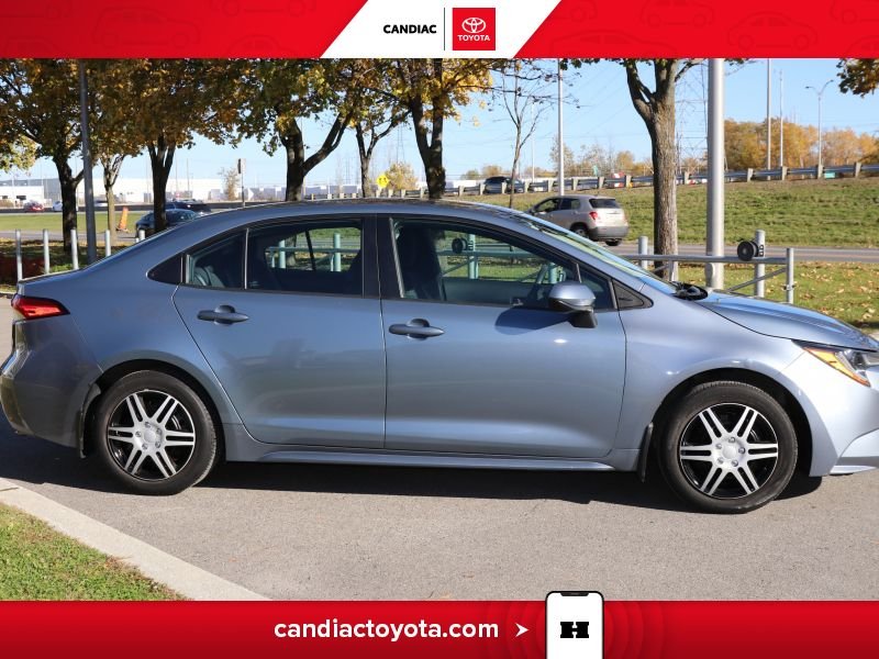 2020 Toyota Corolla Blue Blainville - photo #11