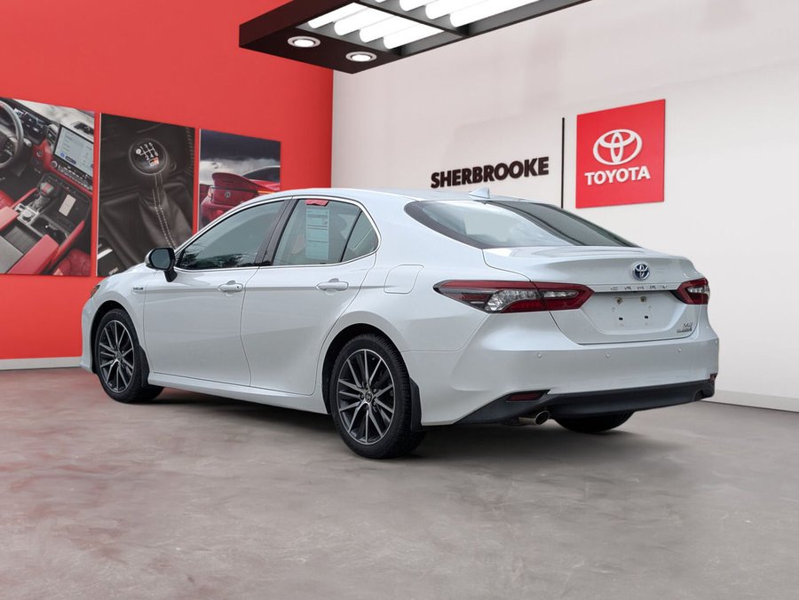 2021 Toyota Camry Hybrid 2021 White