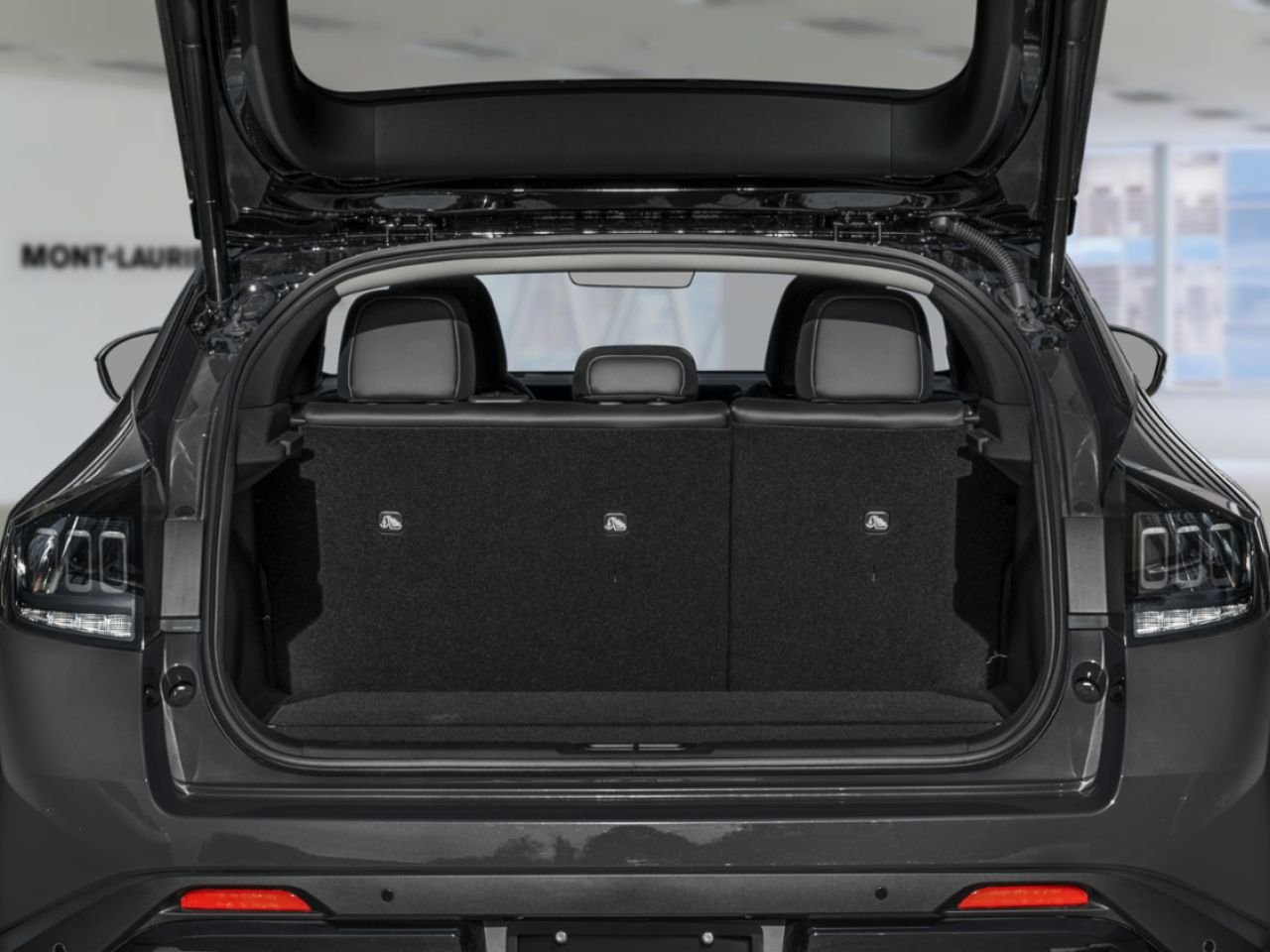 2027 NISSAN LEAF Boulder Grey Pearl/Black Mont-Laurier - photo #12