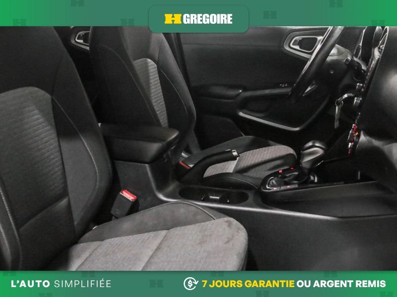 2021 Kia Soul White Blainville - photo #28