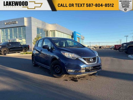 2017 Nissan Versa Note SV 1.6L Hatchback | Heated Bucket Seats Blue