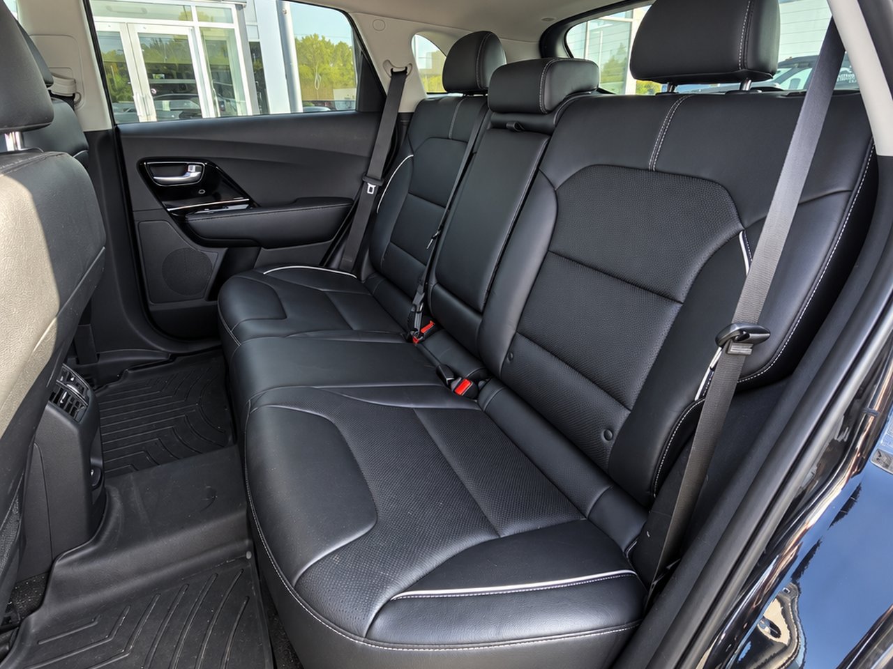 2019 Kia Niro SX Touring Black Granby - photo #12