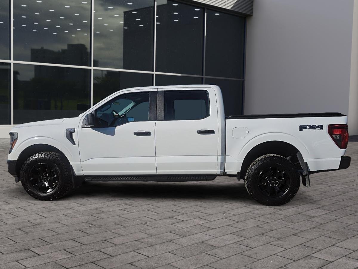 Ford F-150 63400A | XL cabine SuperCrew 4RM caisse de 5,5 pi 2025 Blanc Val-d'Or - photo #4